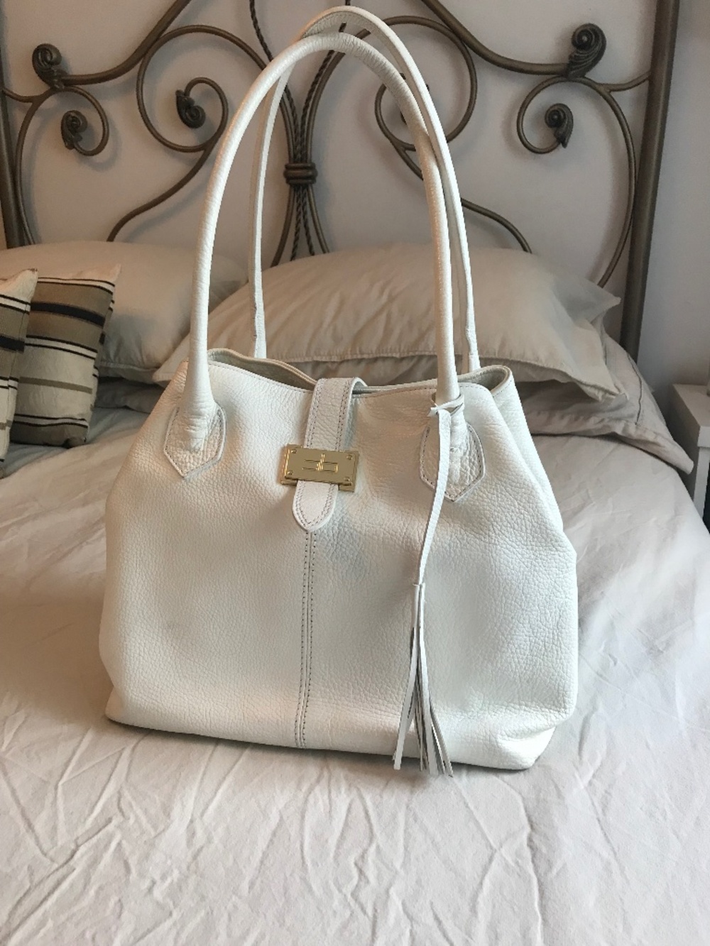 Vintage Pebbled Leather Courage B Shoulder Bag